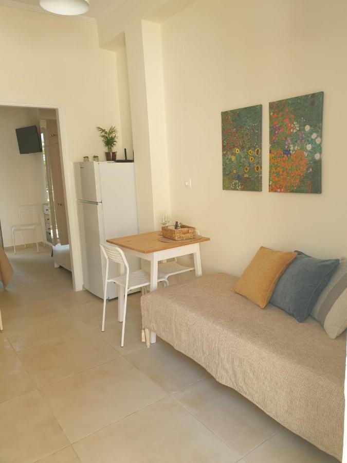 Ilianas Place Ágios Matthaíos Exteriér fotografie